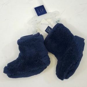 Gap NB Sherpa boot washed navy 0-3 months